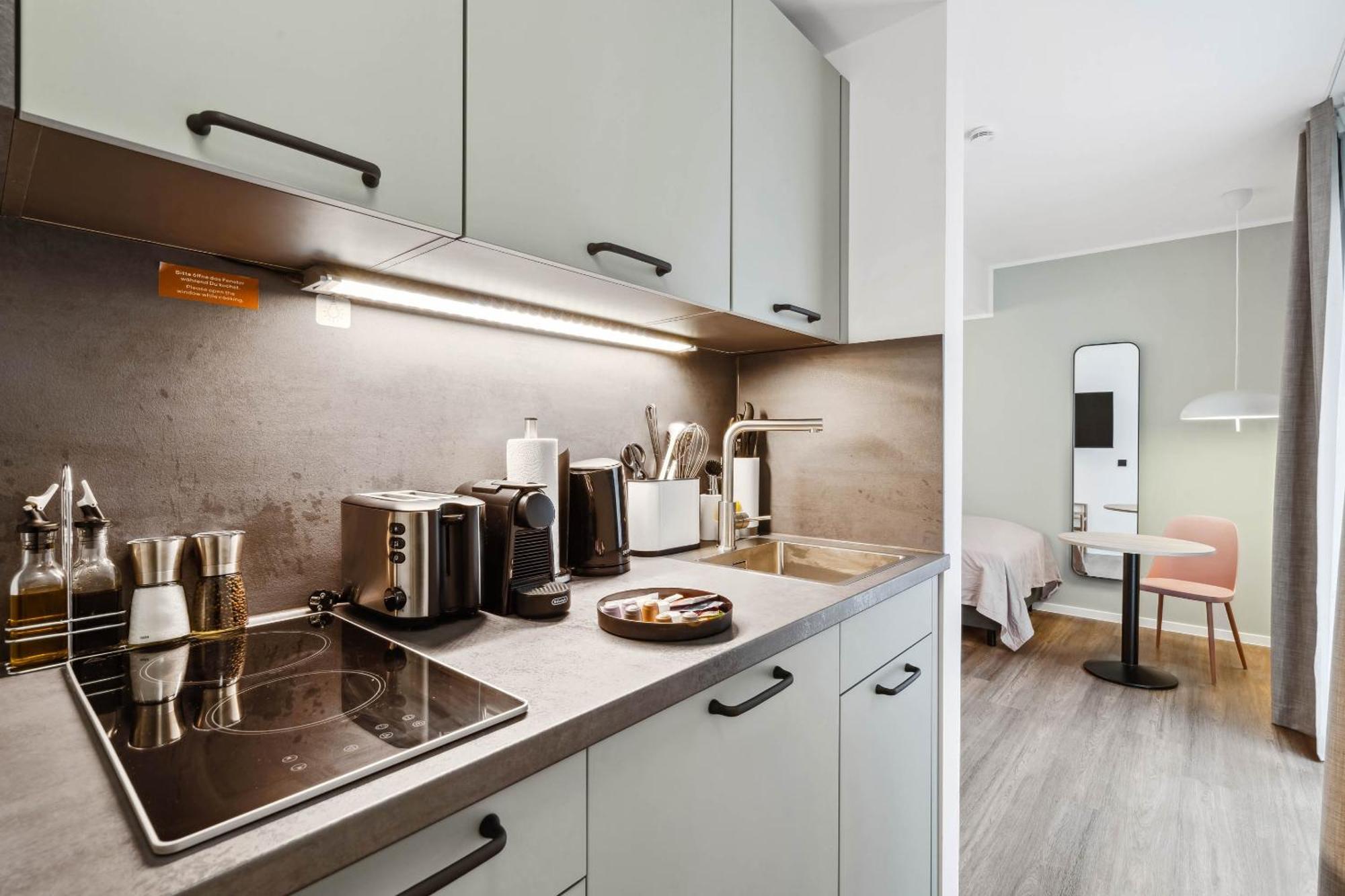 Limehome Sybelstr Appartement Berlijn